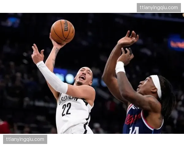 篮网年轻阵容经验不足 客场大比分失利暴露防守问题