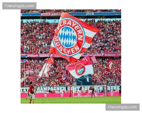 拜仁高位逼抢强度，前场反抢后快速转换进攻形成压制